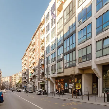 Bright In The Viale Xx Settembre Area * Triest