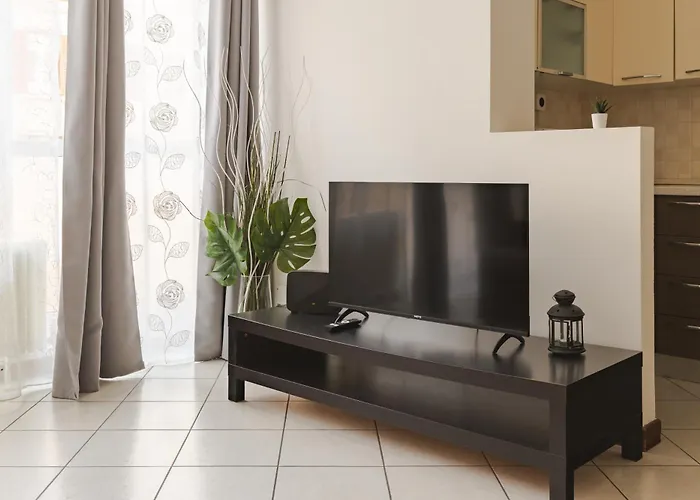 Apartamento Bright In The Viale Xx Settembre Area Trieste